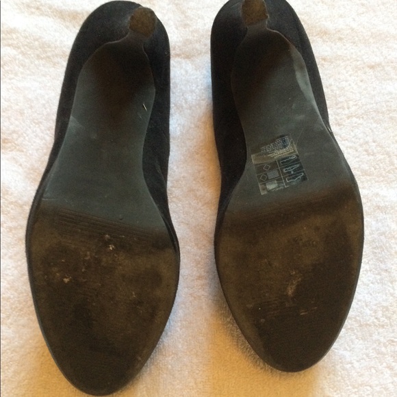 Black Platform Heels - Picture 2 of 8